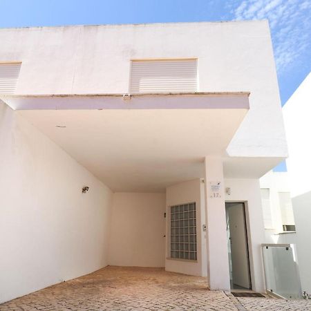 LovelyStay - Divine 3BDR Duplex House w/ Pool&Garden Patroves Exterior foto