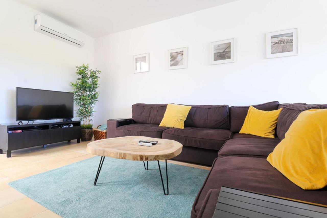 LovelyStay - Divine 3BDR Duplex House w/ Pool&Garden Patroves Exterior foto