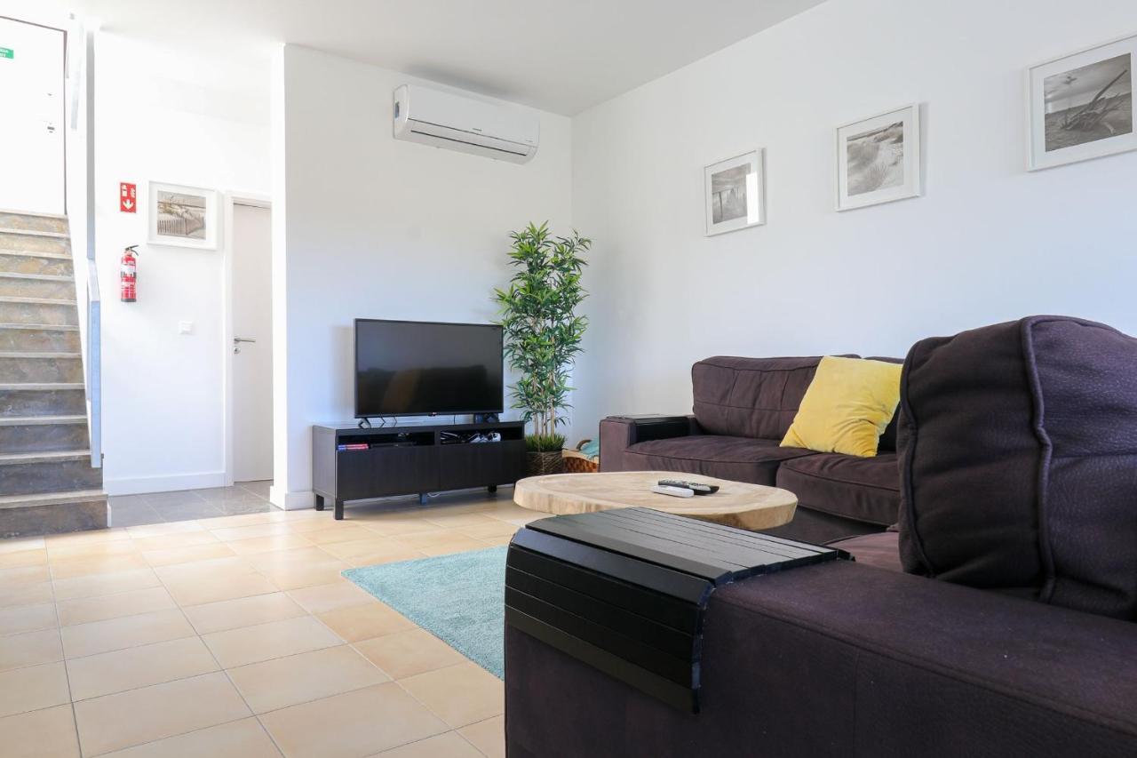 LovelyStay - Divine 3BDR Duplex House w/ Pool&Garden Patroves Exterior foto