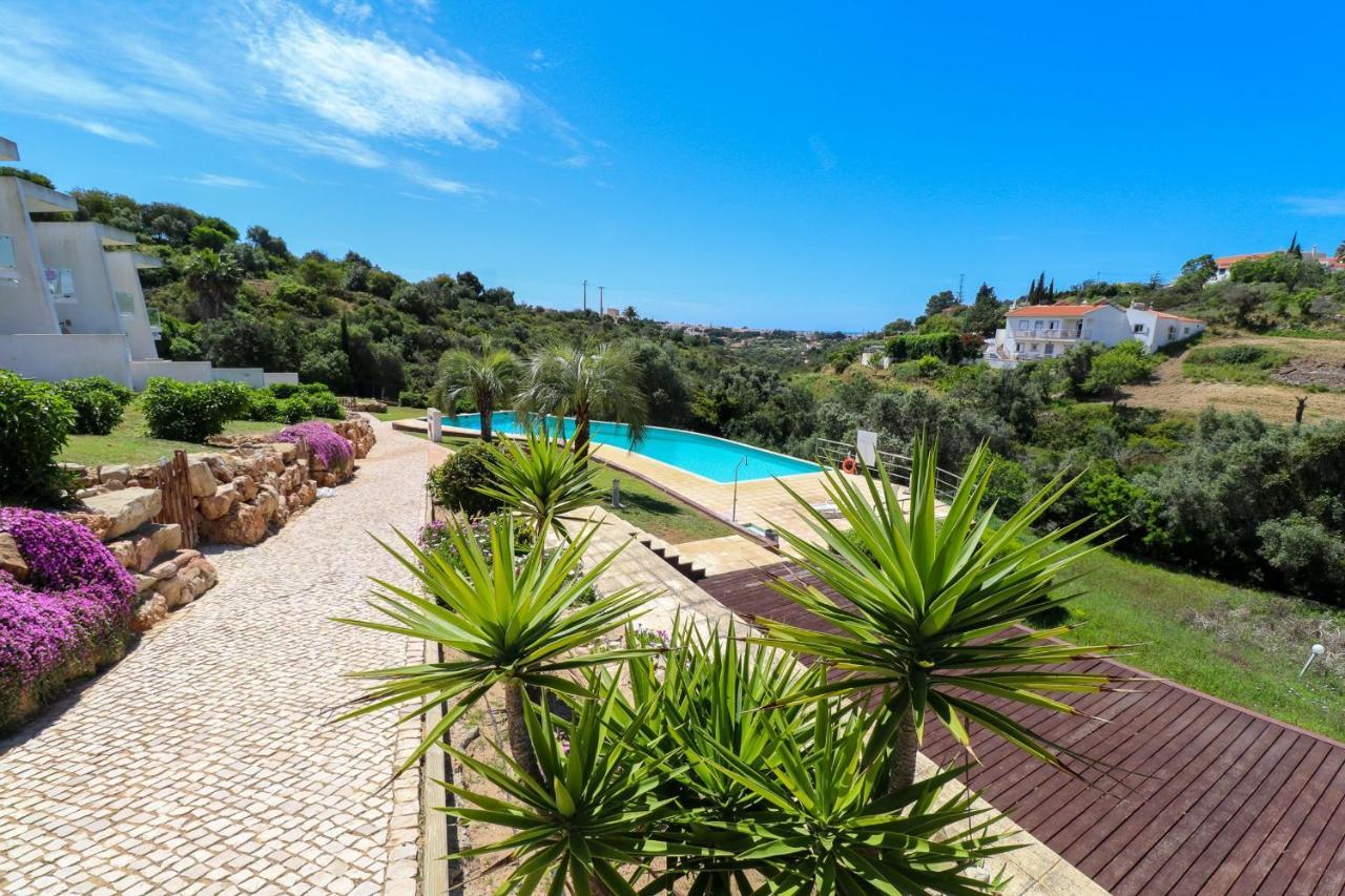 LovelyStay - Divine 3BDR Duplex House w/ Pool&Garden Patroves Exterior foto